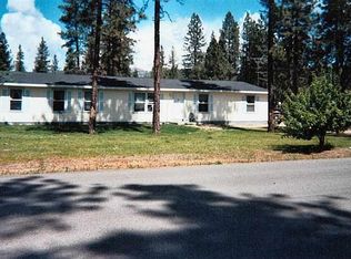 6406 Lakeview Dr, Nine Mile Falls, WA 99026