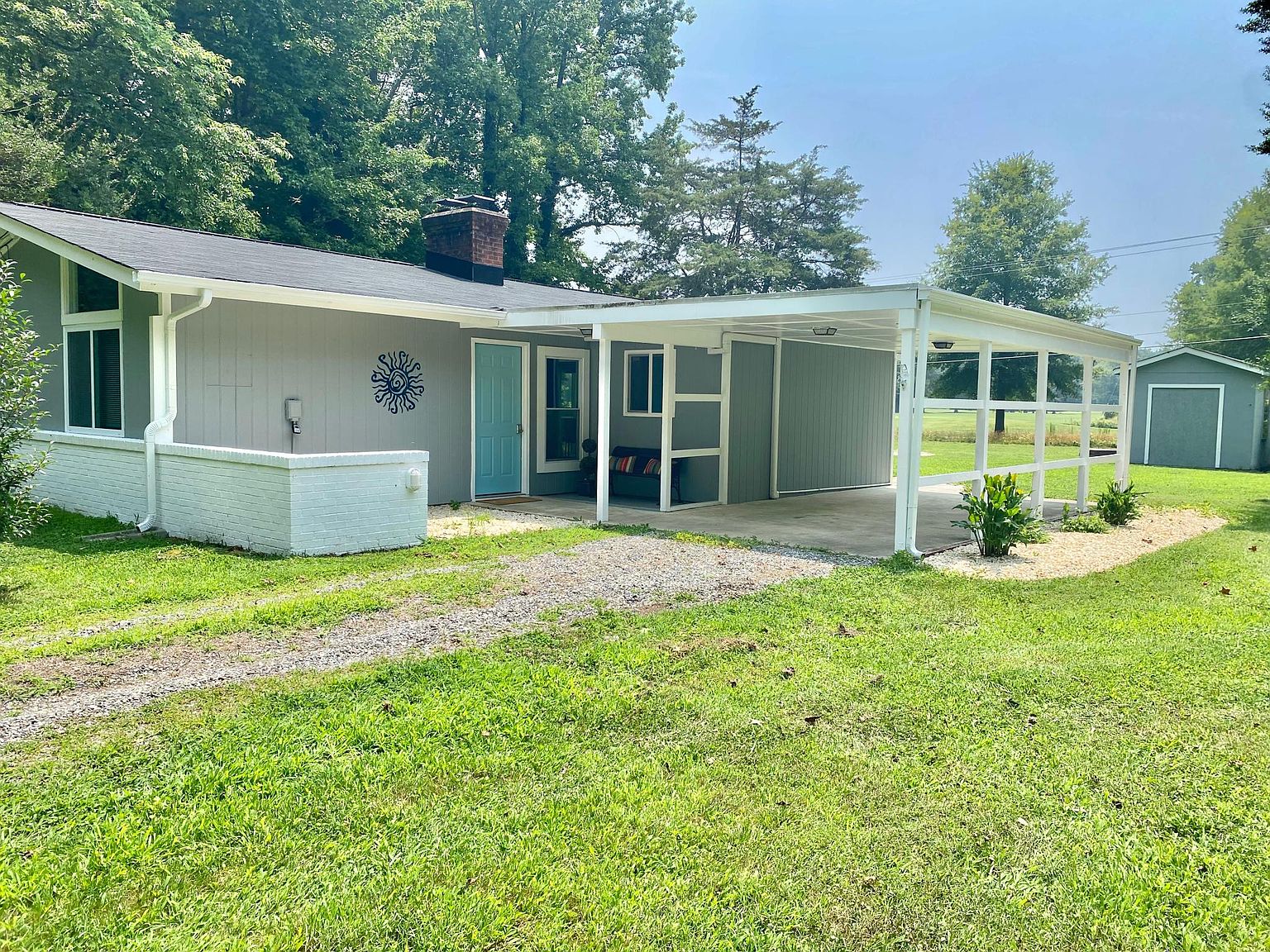 165 Navajo Rd, Kilmarnock, VA 22482 Zillow