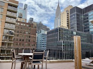225 E 46th St APT 2J, New York, NY 10017