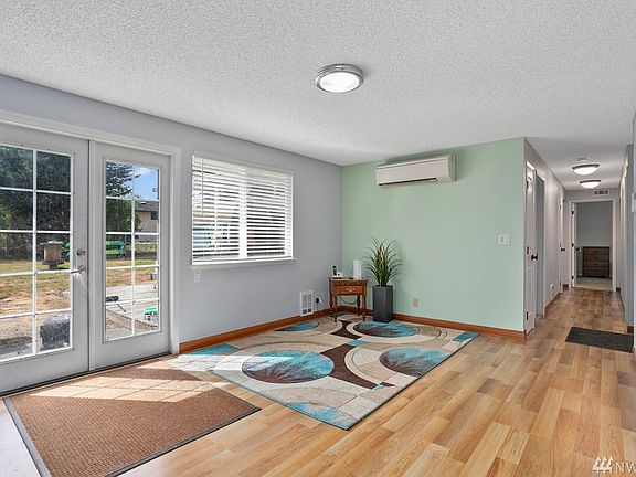 5th image of 7112 47th Ave E
