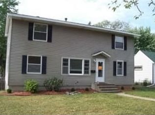 9550 Elliot Ave S, Bloomington, MN 55420