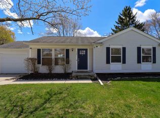 488 Dalton Dr, Rochester Hills, MI 48307