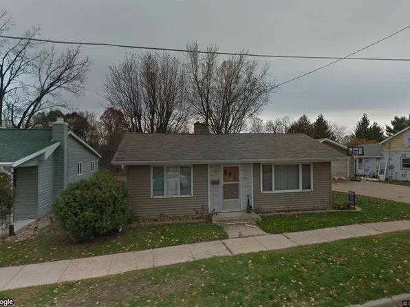303 E Park St, New Lisbon, WI 53950