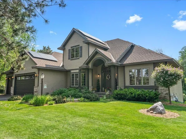 767 Packer Dr, Hudson, WI 54016