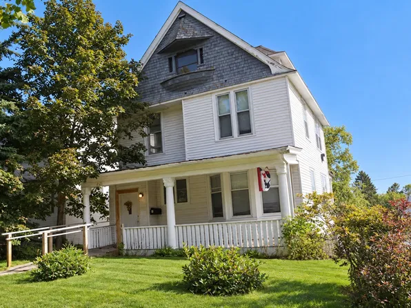 1420 E 2nd St, Duluth, MN 55805