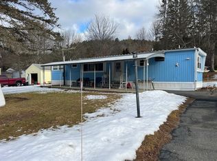 23 Riverview Cir, Brimfield, MA 01010