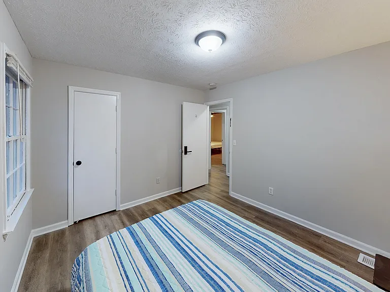 Merry Oak Rd SW — Photo 2