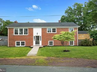 137 Wilkins Dr, Winchester, VA 22602