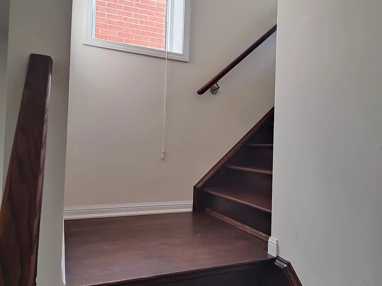 382 McJannett Ave — Photo 8