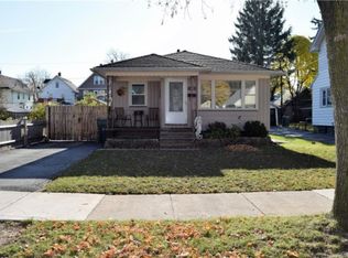29 Wanda St, Rochester, NY 14621