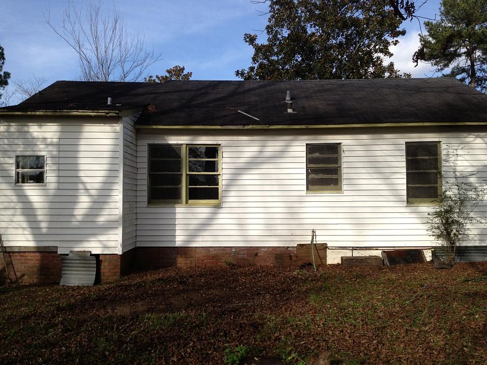 2nd image of 4445 Maryland Dr