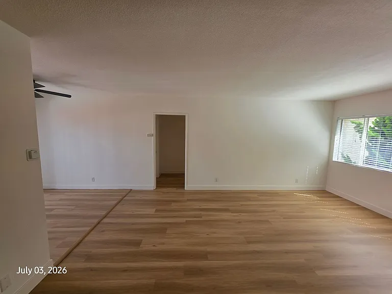 412 Avenida Victoria — Photo 2