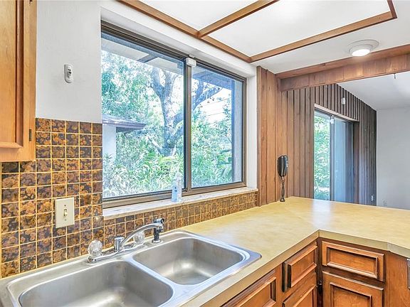 5th image of 7218 14th St S
