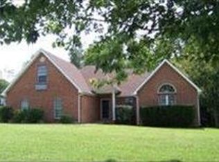 1770 Riverhaven Dr, Adams, TN 37010