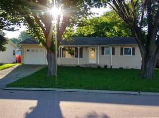 2118 Walnut St, Yankton, SD 57078