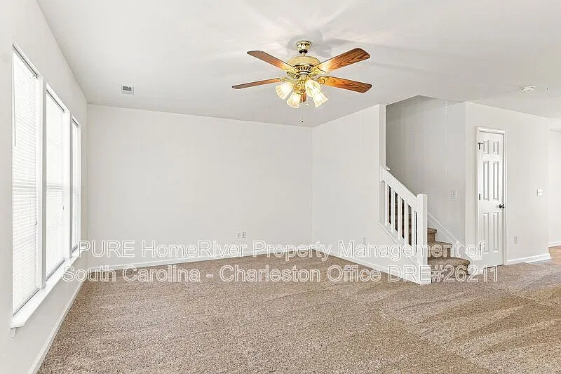 2 bed, 2.5 bath, 1268 sqft, $1,849 — Photo 2