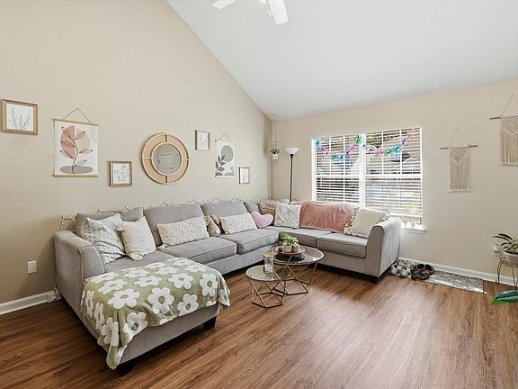 5th image of 4434 Gearhart Rd APT 1704