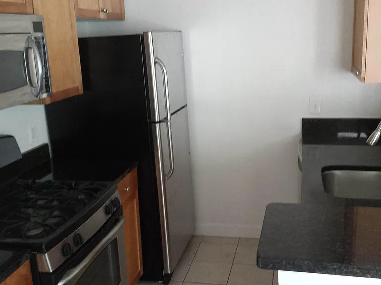 75 S Reynolds St #G419 — Photo 8