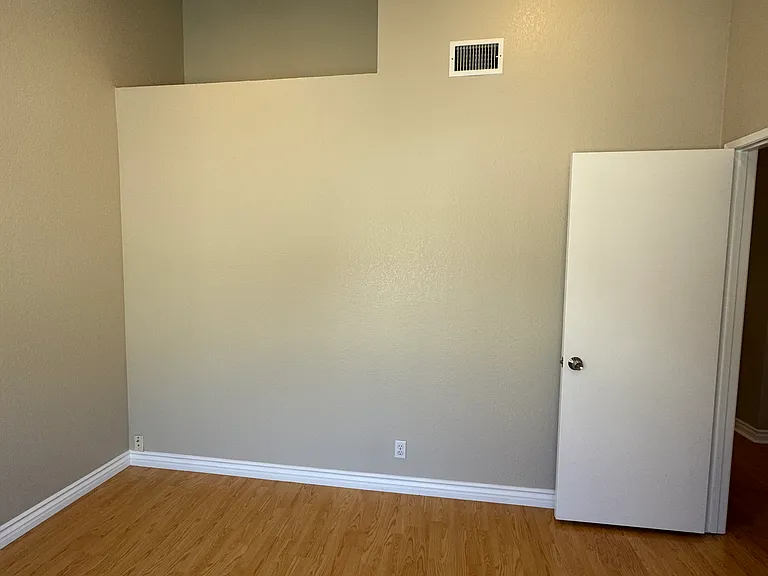 10050 Scripps Vista Way #29 — Photo 19