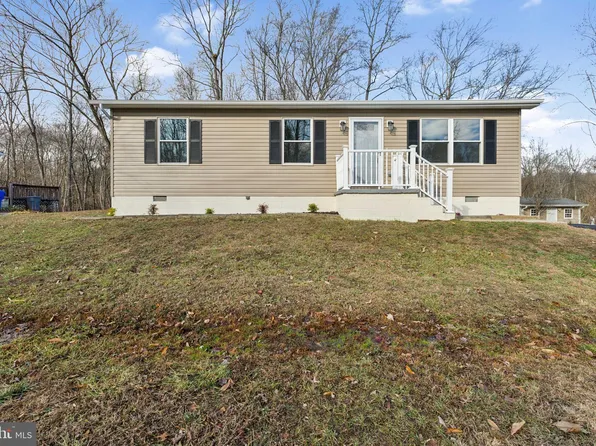 2119 Marbella Dr, Waldorf, MD 20601
