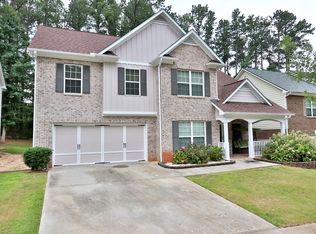 4272 Pond Edge Rd, Snellville, GA 30039