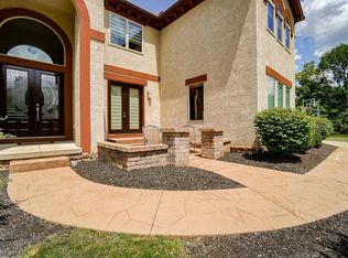 9355 Naples Ln, Dublin, OH 43016