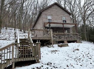 14 Dubbs St, Franklin, PA 16323