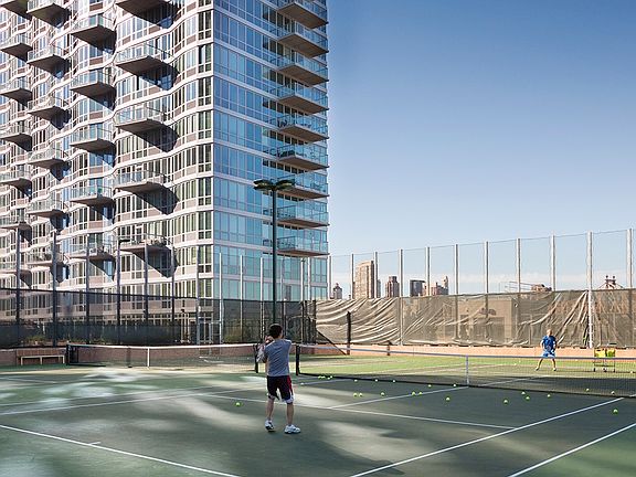 3rd image of 4545 Center Blvd APT 3115