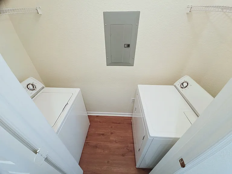 2422 White Magnolia Way #2422 — Photo 14