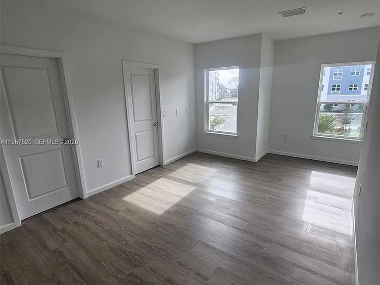 1201 Southstation Pl #101 — Photo 35