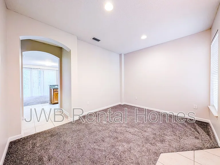 3617 Hartsfield Forest Cir — Photo 4