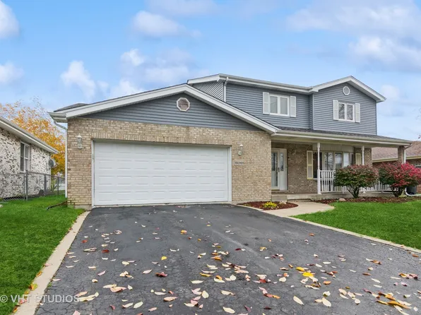 19265 Lange St, Lansing, IL 60438