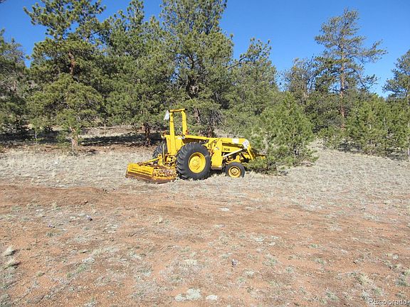 5th image of 580 Oxford Drive LOT 01