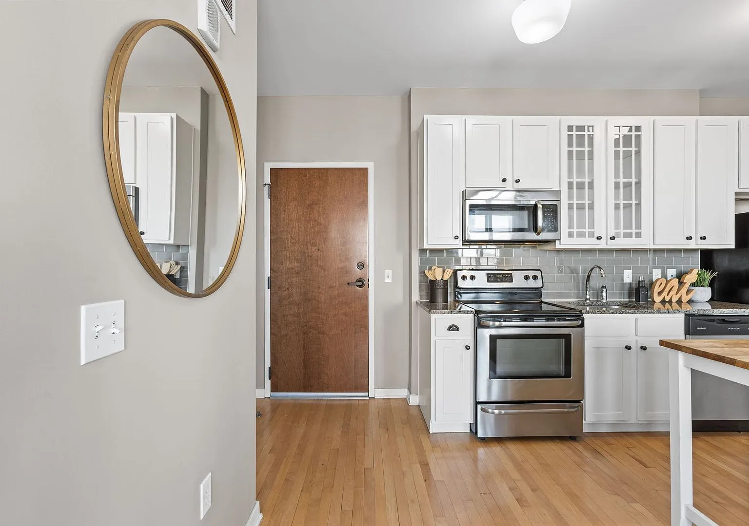 The Barker | $250 Off 1 Month Within 24 hours of Touring — Photo 4
