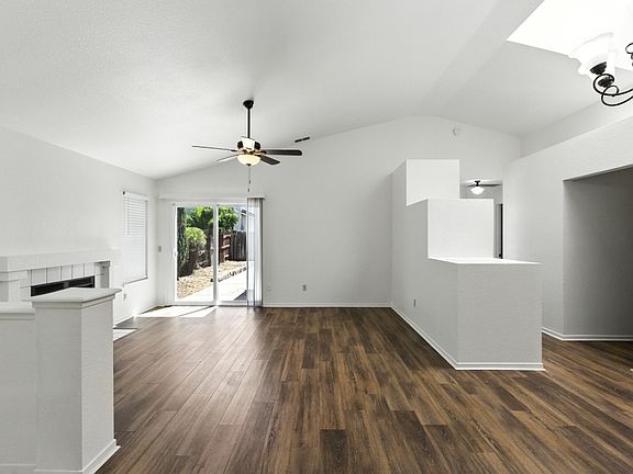 3rd image of 8632 Sycamore Glen Way