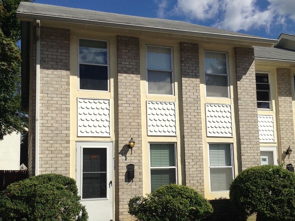 1st image of 117 Stratford Pl