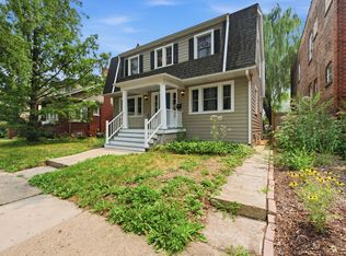 3829 W Addison St, Chicago, IL 60618