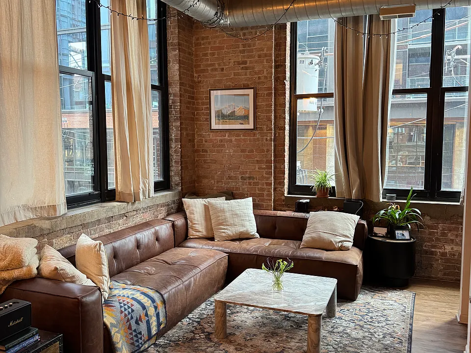 215 N Aberdeen St #304B