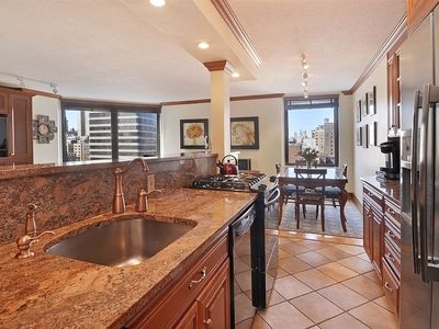 1641 3rd Ave APT 15F, New York, NY, 10128