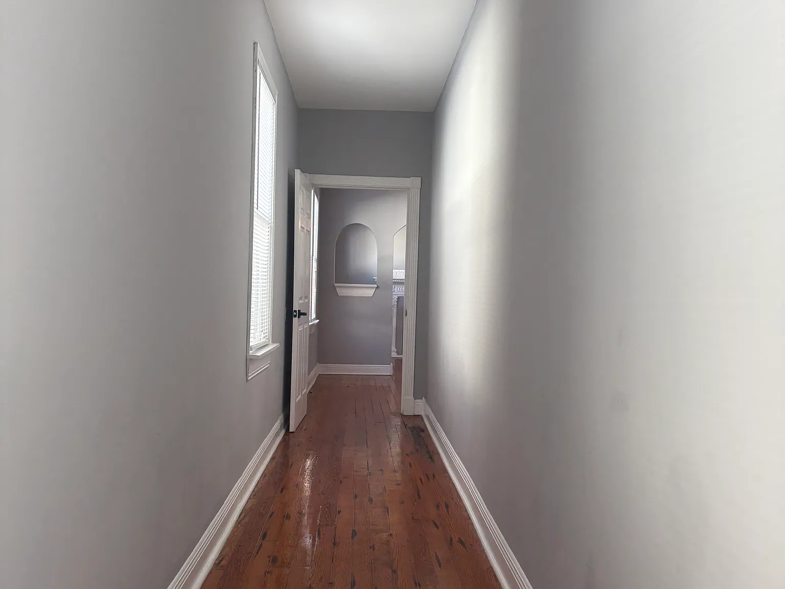 3 bed, 1100 sqft, $1,750 — Photo 2