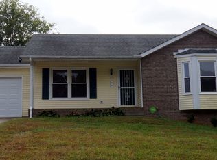 354 Treeland Dr, Clarksville, TN 37040