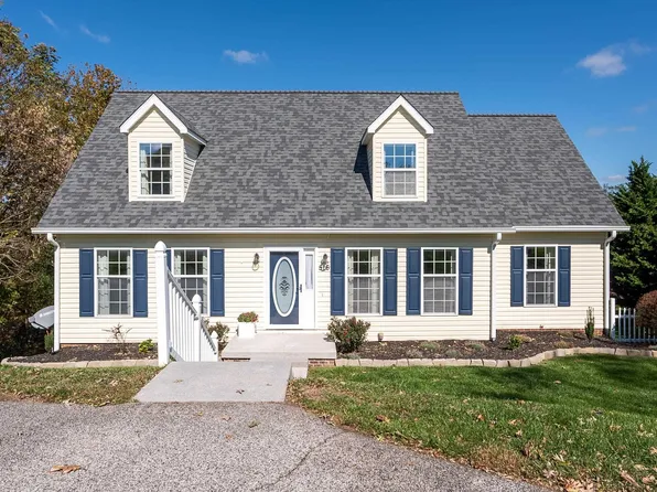516 Meadow Rdg, Radford, VA 24141