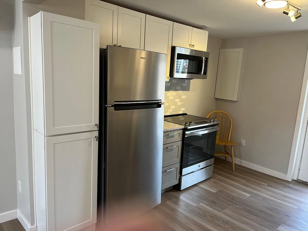 Building Photo - 6 Lochwood Dr #A