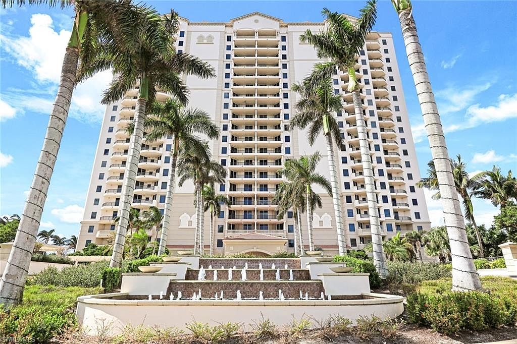 23850 Via Italia Cir APT 405