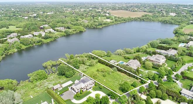 2nd image of 35 Pond Meadow Ln