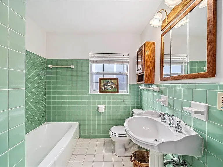 1416 N Forest Ave — Photo 9