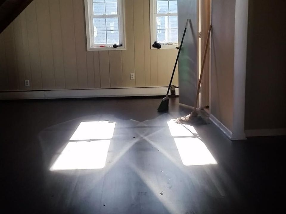 1st image of 1114 Park Ave