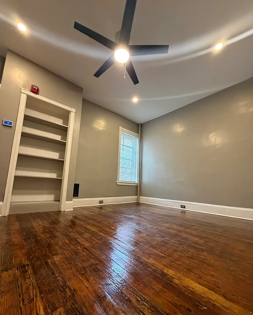 Building Photo - 1126 S 47th St #4