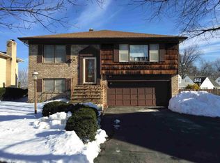 22 Elizabeth Ct, Bloomfield, NJ 07003