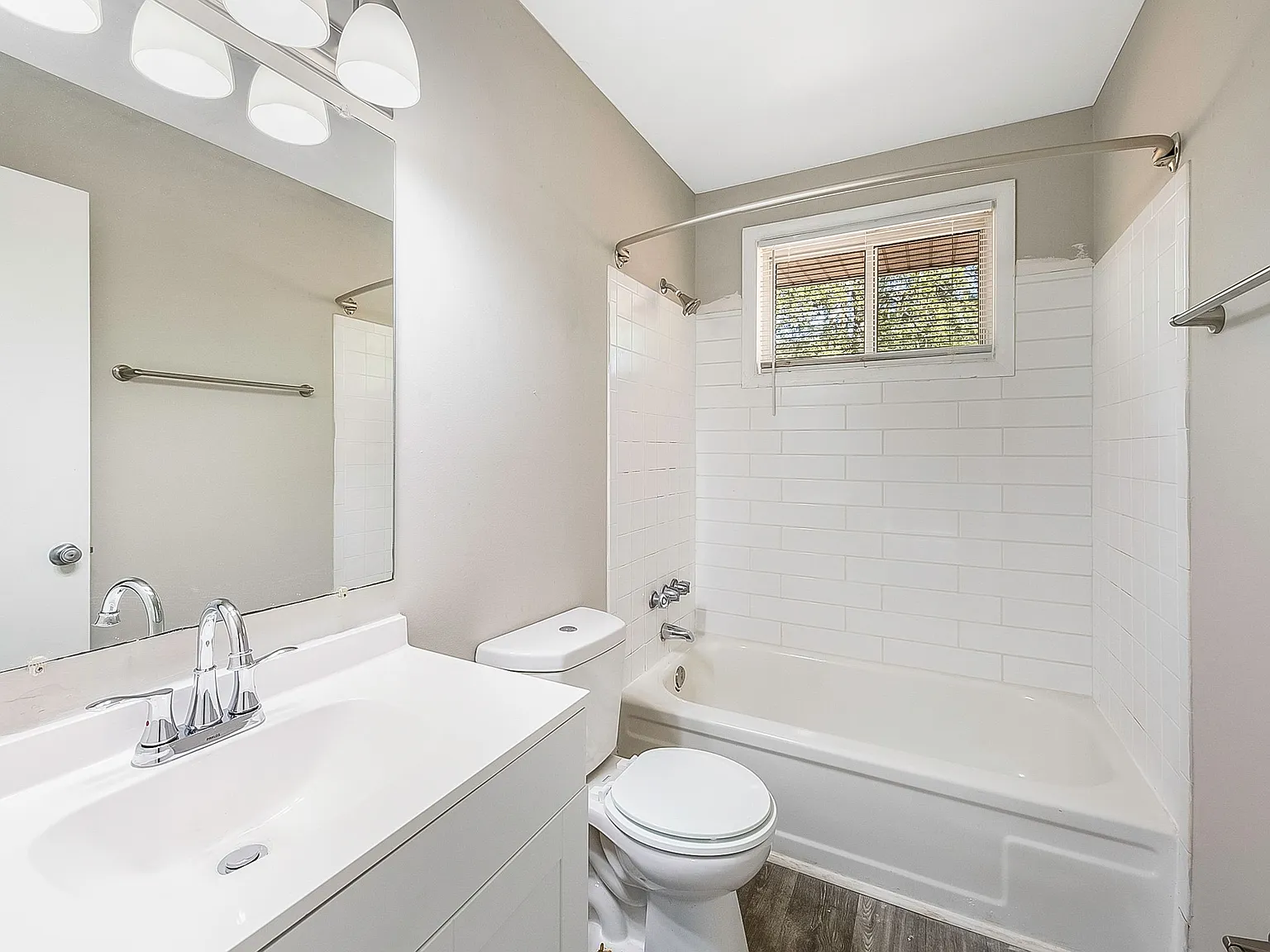 4 bed, 1154 sqft, $1,450 — Photo 3
